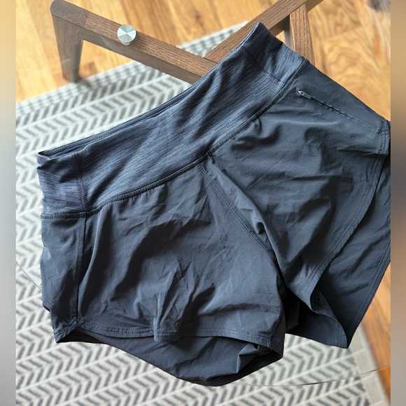 Outdoor Voices Hudson Navy Athletic Shorts - Picture 1 of 8